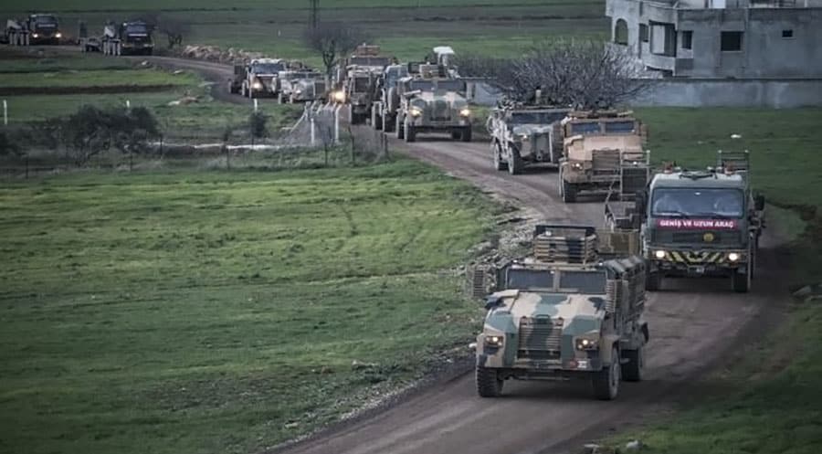 تركيا تعزّز قواتها في إدلب