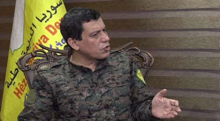 مظلوم عبدي: الخلافات الإيديولوجية الجوهرية لم تكن عائقاً أمام توحيد الصفّ الكوردي يوماً ما