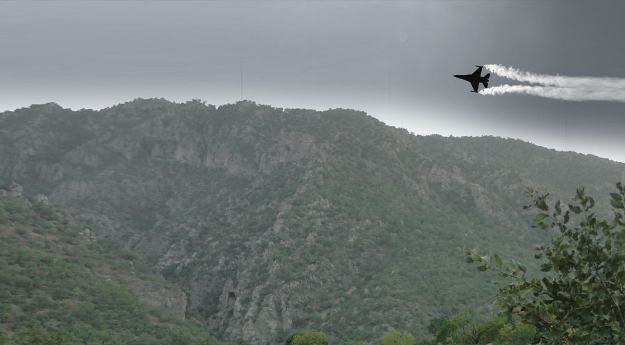 السلسلة مستمرة... الـ PKK تتعرّض للقصف في قرية بازي بجنوب كوردستان