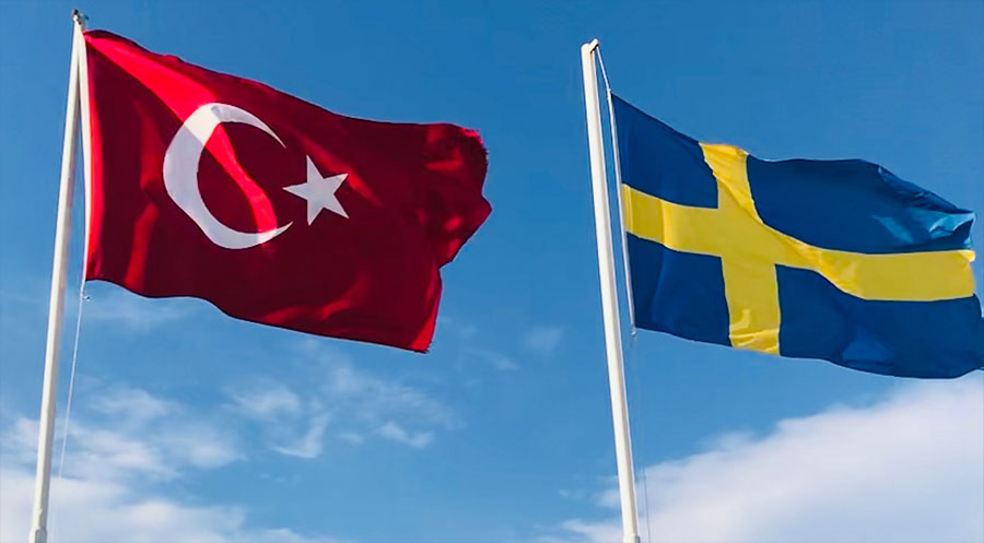 السويد تسلم تركيا لاجئاً سياسياً