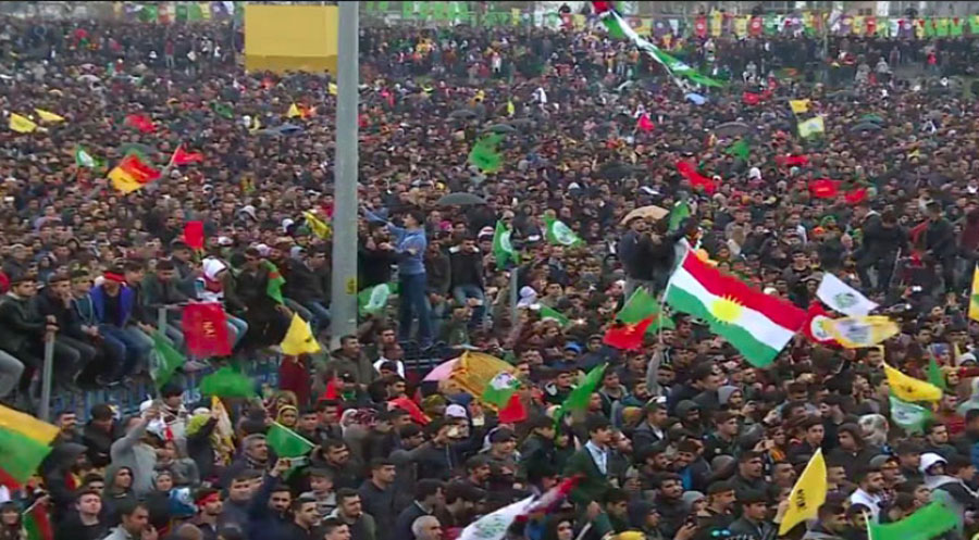 إحياء عيد نوروز في كوردستان تركيا بدون حفل أو غناء
