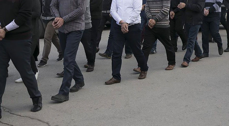 بتهمة الدعاية وتمويل حزب العمال الكوردستاني بكك… السلطات التركية تعتقل 147 شخصاً في 34 ولاية بتركيا وباكور كوردستان