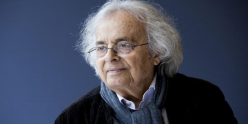 الشاعر السوري أدونيس بعد سقوط بشار الأسد: "المسألة ليست تغيير النظام، بل تغيير المجتمع"