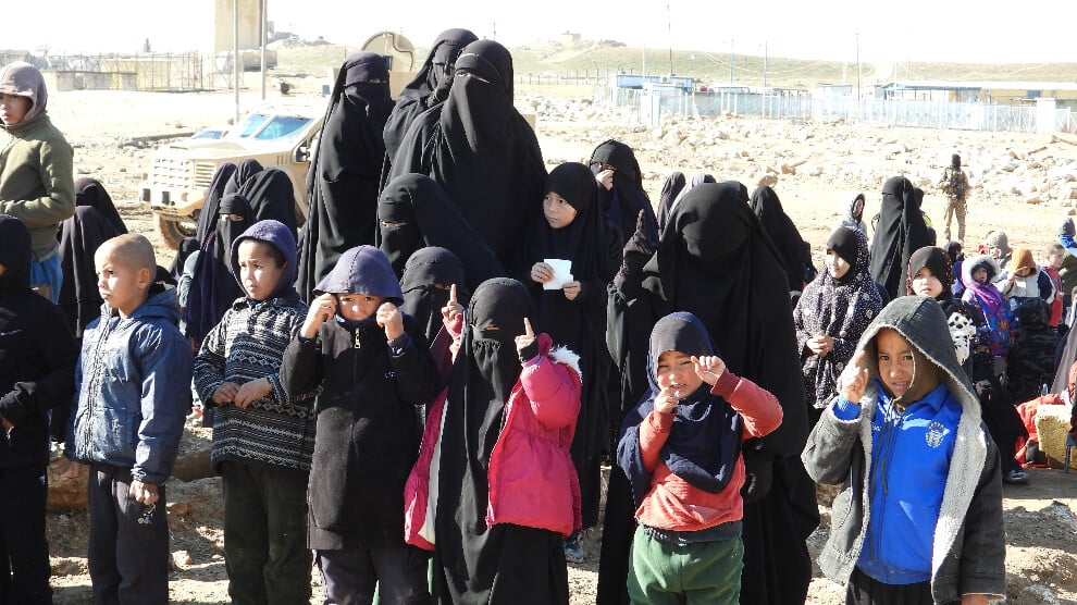 إعادة وجبة جديدة من عوائل داعش من مخيم الهول إلى العراق...