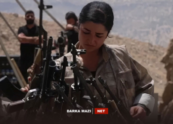 تراجيديا الشعب وآلام ومآسي أربعة أجيال سُحقت في طاحونة الحرب... تجمعها صورة واحدة!