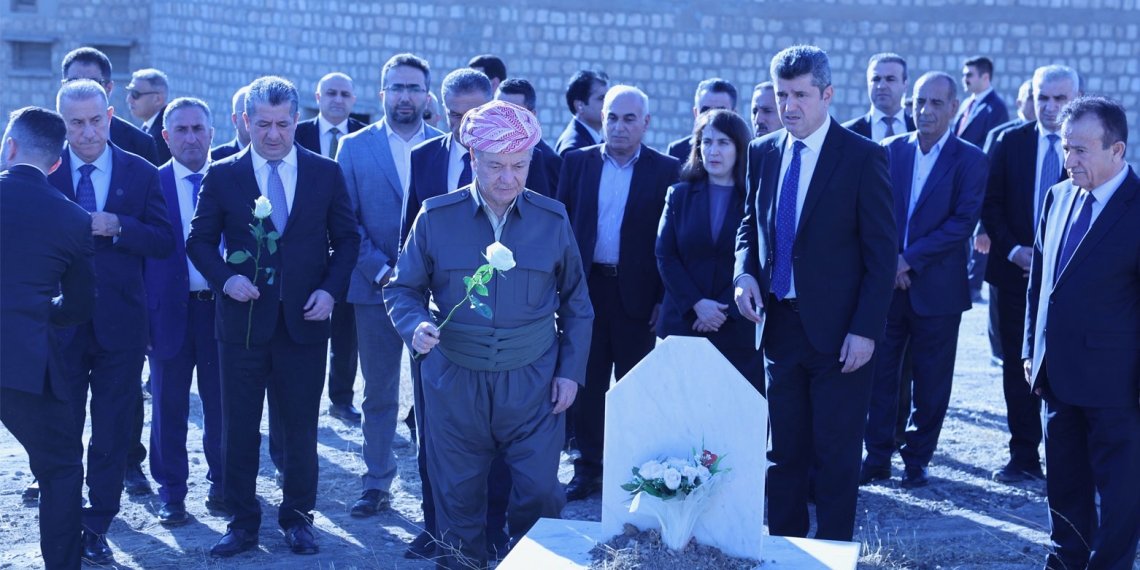 الزعيم الكوردي مسعود بارزاني ومسرور بارزاني يزوران قلعة نزاركي في دهوك