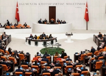 اللجنة البرلمانية التركية تقرّر بشأن إجراء زيارةٍ لزعيم العمال الكوردستاني في سجنه