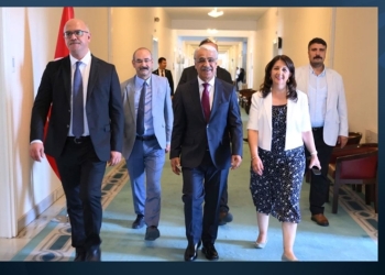 وفد (DEM Partî) يلتقي أوجلان اليوم...