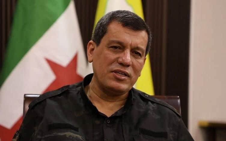 مظلوم عبدي: ملتزمون بالإسراع في دمج قوات سوريا الديمقراطية في الدولة السورية