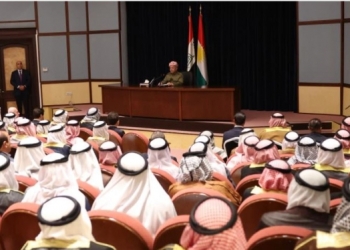 زعيم الكورد مسعود بارزاني يستقبل شيوخ ووجهاء العرب في قضاء مخمور...