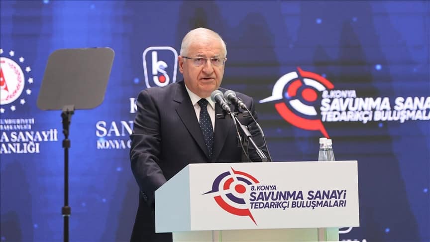 وزير الدفاع التركي: على حزب العمال الكوردستاني وأذرعه إنهاء أنشطتهم الإرهابية فوراً وتسليم أسلحتهم في أسرع وقت ودون شرط!