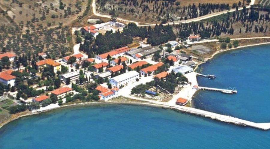 قصر أوجلان في إمرالي يقترب من الانتهاء منه...