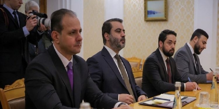 وفد سوري رفيع في روسيا استعداداً لاستخدام القوة العسكرية ضدّ قوات سوريا الديمقراطية!