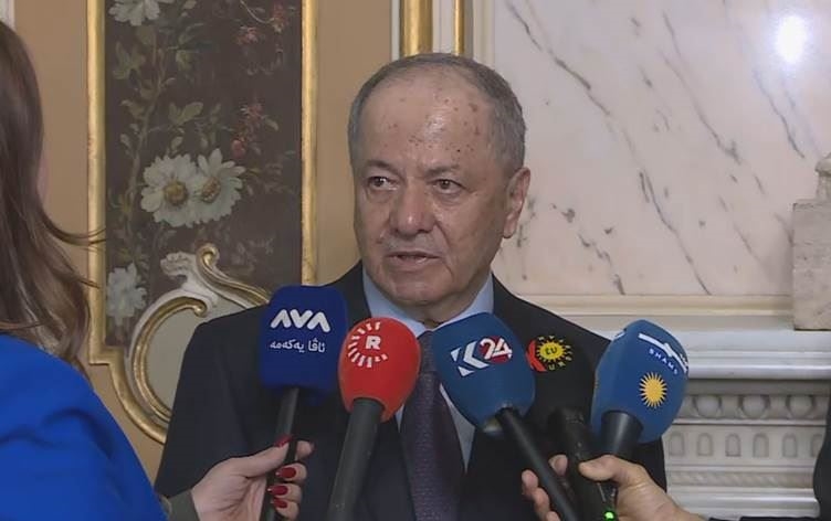 الرئيس بارزاني: بالنسبة لنا، أقدس شيء هو كرامة ووجود الكورد، ونحن على استعداد للقيام بكلّ ما هو ضروري للحفاظ على كرامة شعب كوردستان ...