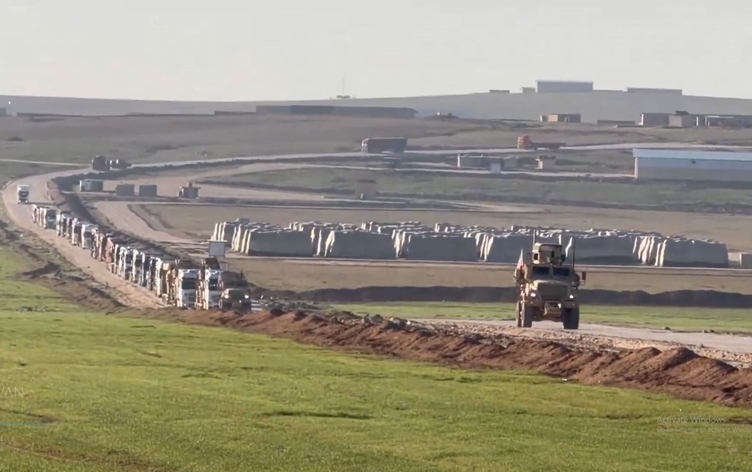 روجآفا كوردستان... القوات الأميركية تنسحب من قاعدة "قسرك" في الحسكة