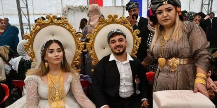 عشيرة گويان الكوردية في شرنخ تعتمد 21 قرارًا لتنظيم حفلات الزفاف وخفض التكاليف بشكل كبير...