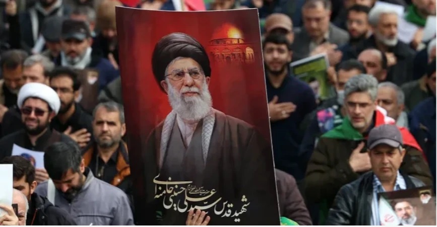 استجابة لطلب من الحكومة العراقية... إقامة مراسم تشييع خامنئي في مدينتي النجف وكربلاء...