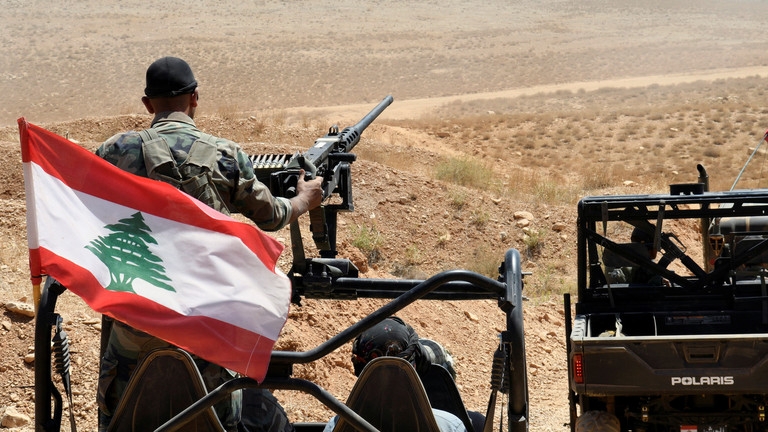 بينهم ضابط برتبة عميد... مقتل عدد من العسكريين في الجيش اللبناني في غارة إسرائيلية بجنوب لبنان