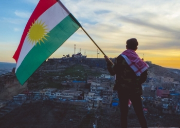 "كوردستان وطننا وملاذنا الآمن"... أطراف كوردستانية تدين تصريحات شاسوار عبد الواحد وتدعو إلى فتح تحقيق...