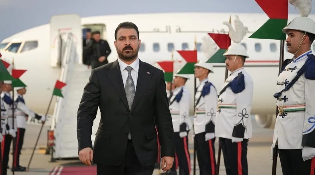 الزيدي يحمل "ملفات مهمة" في زيارته لواشنطن...