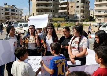 تحت يافطة: لغتنا هويّتنا... انطلاق تجمع في قامشلو للمطالبة بالاعتراف باللغة الكوردية لغةً رسميةً...