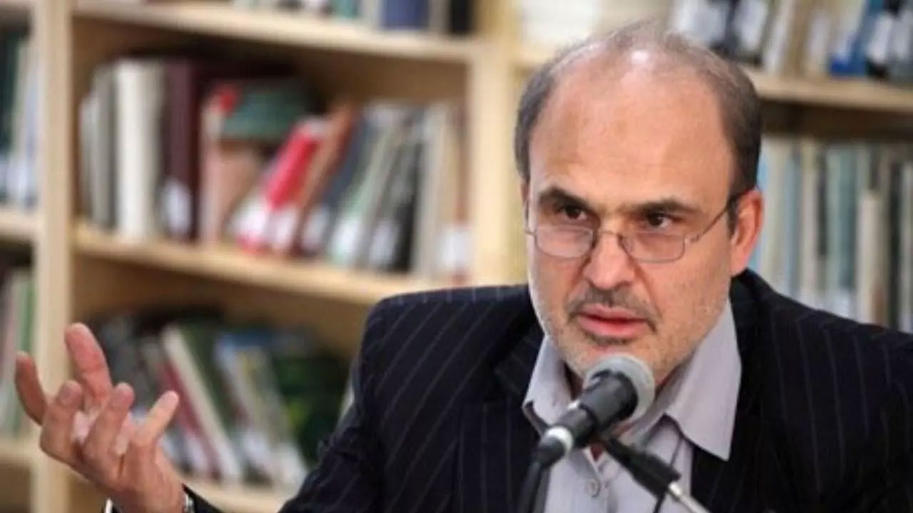 "ایران بە سمت انقلابی دیگر می رود"