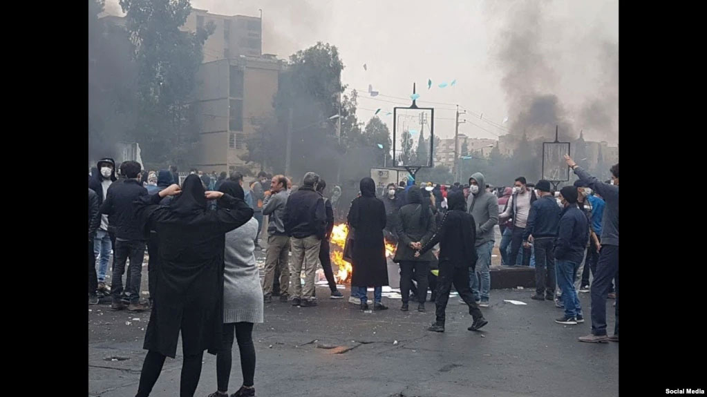 عفو بین‌الملل اطلاعات 324 نفر از کشته‌شدگان اعتراضات آبان 98 را منتشر کرد