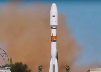 اعتراف ایران:  ماهواره خیام را روسیە ساختە است