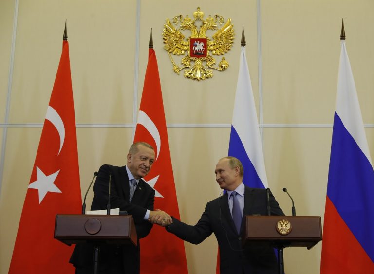 رووسيا و تركیێ رۆژئاڤا كوردستانێ ل سهر خوه پارڤهكر