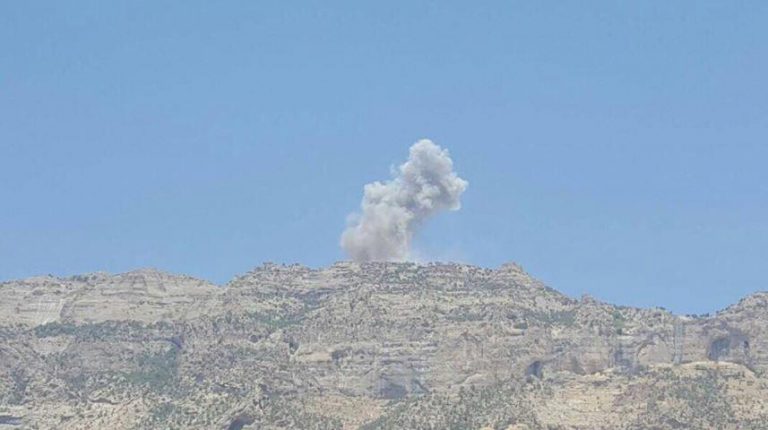 تۆپخانێن توركیا چيایێ کورەژار ب سه‌ختی بۆرودۆمان دكه‌ت