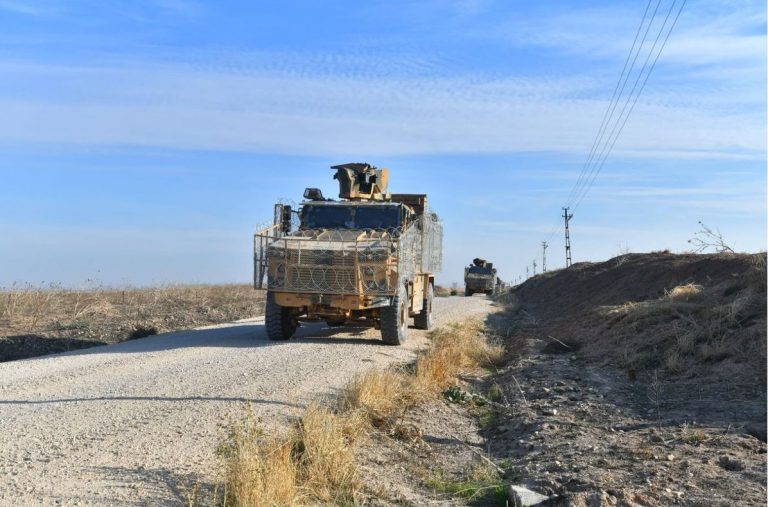 ئەسکەرێن ترکی و رووسیایێ دەوریەیا 10مین تەمام کرن