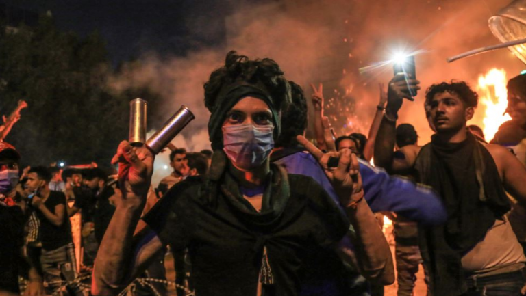 خوهپێشاندهر دخواز جار دن كونسولخانهیا ئیرانێ ب شهوتینن