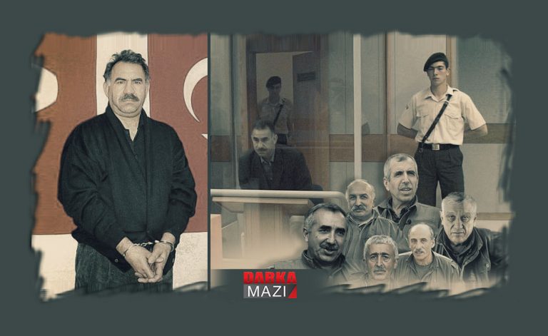 ئەمێ د نڤیسینێن بهێت دە شرۆڤەیا وێ یەکێ بکین کو ب ت ئاوا ئۆجالان بوویە داردەستێ ترکیێ ل دژی کوردان و ب ت ئاوا ئۆجالان بوویە شیرەتکار و مامۆستەیی دەولەتا ترکیێ، میناکا هەری بەرچاڤ ژی هەلوهست و داخویانیێن ئۆجالانن ل دژی ئاڤاکرنا دەولەتا کوردی کو ب ت ئاوا ناخوازه ئەڤ دەولەتە ژ کوردان رە وەرە ئاڤا کرن و ئەڤ یەک ب پەکەکێ رە ژی دایە قەبوول کرن.