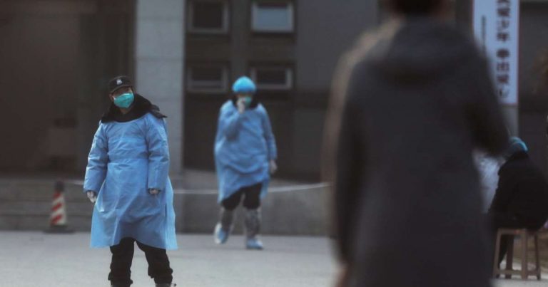 هژمارا قوربانیێن ڤایرۆسا "کۆرۆنۆ" ل چینێ گهان ٣٥٠ کەسان