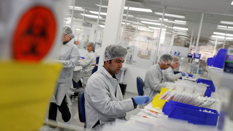 کۆرۆنا ل ئەمەریکایێ جانێ پێتر ژ ٢ هەزار کەسان دستینە