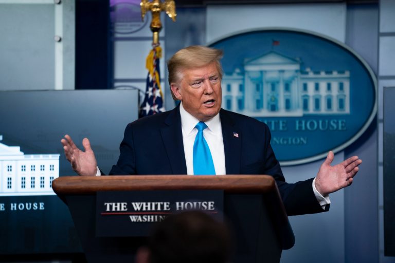 ترامپ: ب شۆرەشەک فەرهەنگی ئا چەپ دخوازن دیرۆکا مە وەندا بکن