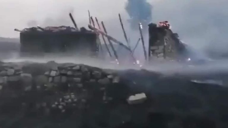 گونده‌كێ دهۆكێ ب ته‌مامه‌تی تێ شه‌وتاندن