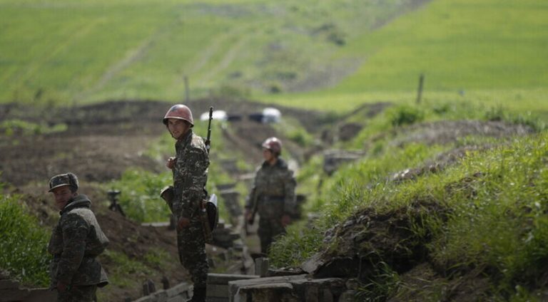 ل سهر كاراباخێ شهر ل ئهنیێن باكور و باشوور دژوار بوویه