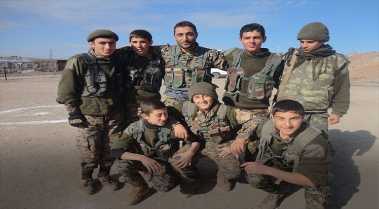 ل رۆژئاڤا 10 لەشکەرێن زارۆک بۆ مالباتێن وان ھاتنە ڤەگەراندن