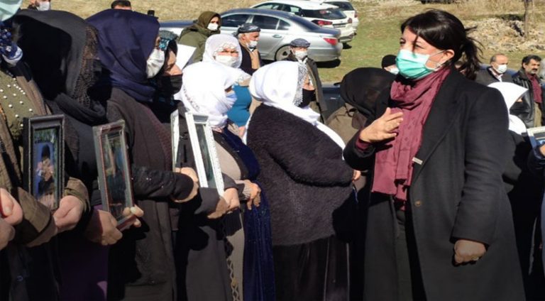 پەروین بوولدان دانپیدانێ دکەت کو راپۆرتا پێگەها دارکا مازی ل سەر رۆبۆسکێ راستە