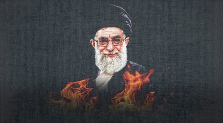 وێنه‌یێ خامنه‌یی سۆت، 40 سالان جه‌زایێ زیندانێ بۆ ده‌ركه‌ت