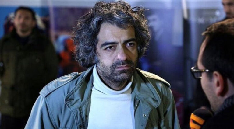 کوشتنا تراژدی یا دەرھێنەرێ سینەمایا ئیرانێ ژ لایێ دایک و بابێن وی ڤە