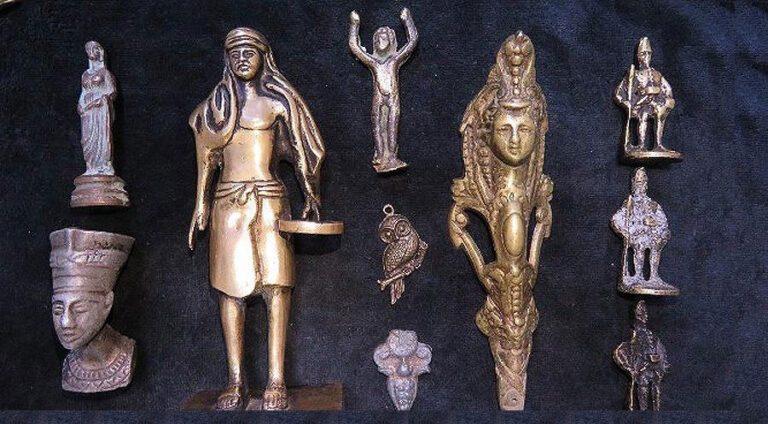 سوپایێ پاسدارێن ئیرانێ شوونوارێن دیرۆکی یێن رۆژهلاتێ کوردستانێ تالان دکەن