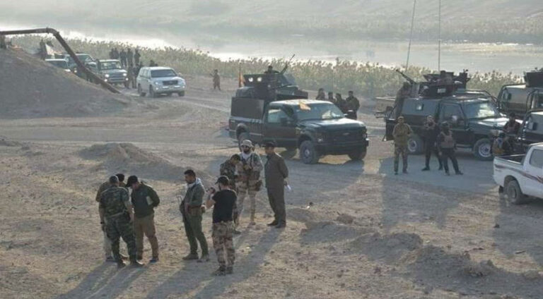 چما ئەندامێن پەکەکێ جلکێن حەشدا شەعبی ل خوە دکەن؟