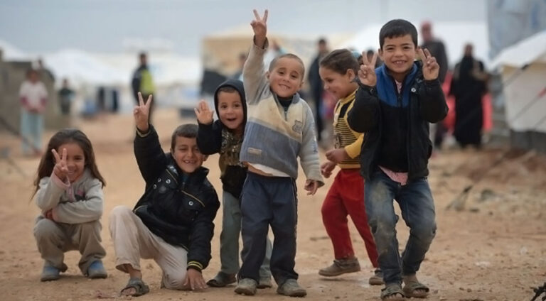 ھەژمارا کەسێن ئاوارە گه‌هشت 82.4 ملیۆن کەسان