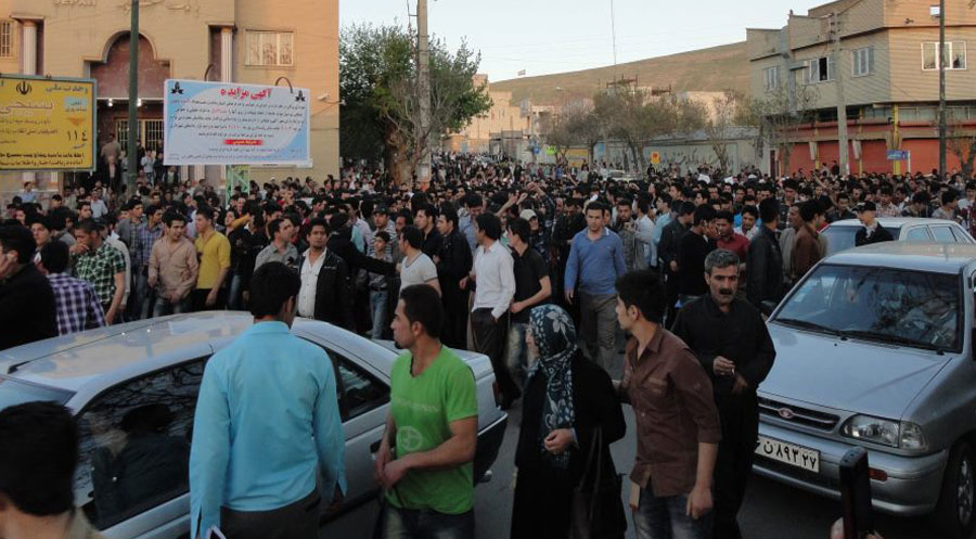 رەژێما ئیرانێ د ناڤا باژارێ بۆکانێ دا زالگەهـ داناینە