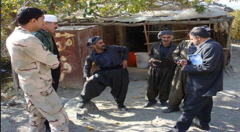 رژێما ئیرانێ ل دژی پێشمەرگەیێن رۆژهلات بانگ ل کەڤنە جاشان کر