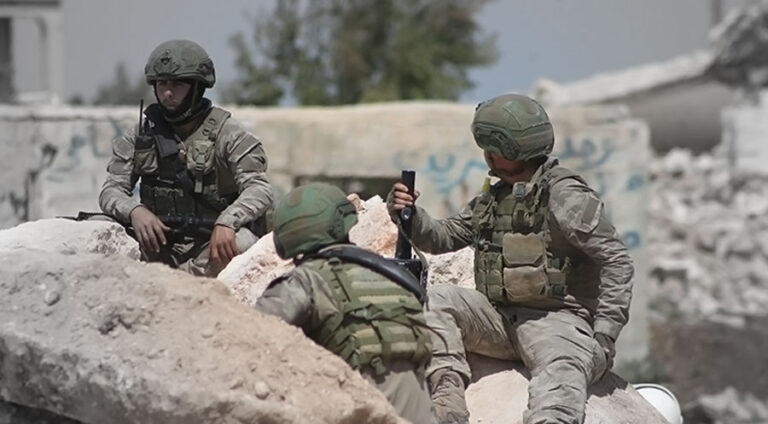 3 لەشکەرێن ترکیێ ل گوندەوارێ حەلەبێ هاتن کوشتن