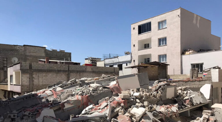 ل ديلۆكێ ئاڤاهییا 5 قاتی هلوەشییا