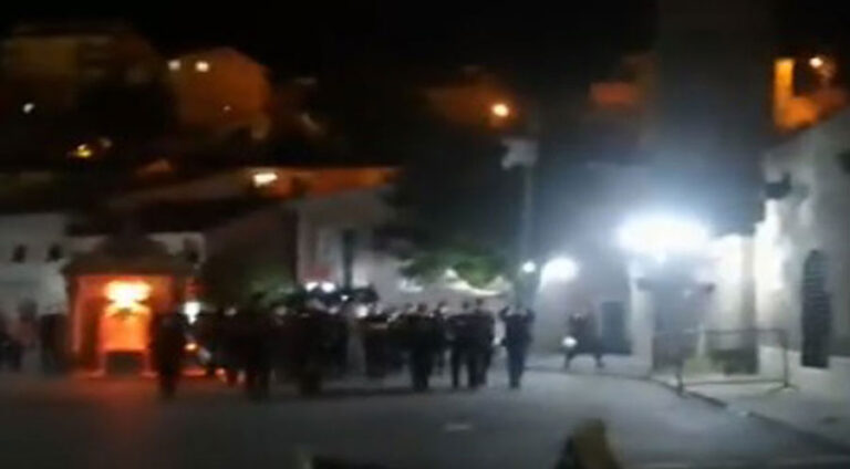 ل بەدلیسێ پۆلیسان ئێریشی دکانداران کرن: ھەری کێم 70 کەس ھاتن دەستەسەرکرن